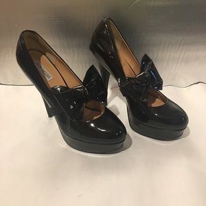 Kelsi Dagger 6” platforms heels EUC